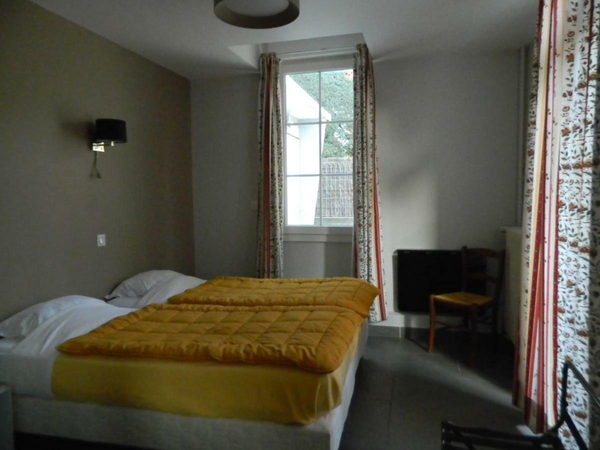 Hotel La Caravelle Nyons Buitenkant foto